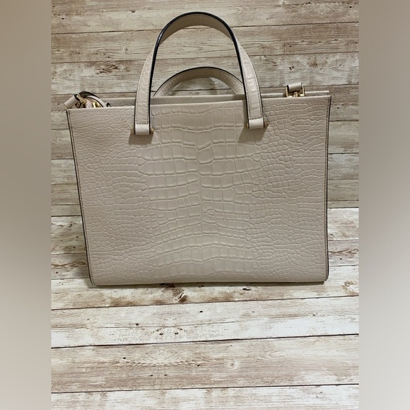 Kate Spade Purse Large Beige Pebbled Leather Crocodile Embossed - Picture 8 of 16